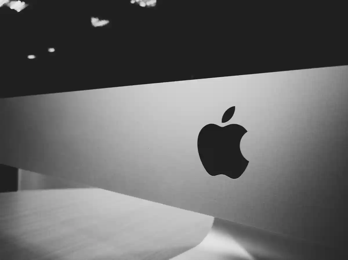 Амар Субраманья очолює розробку ШІ в Apple
