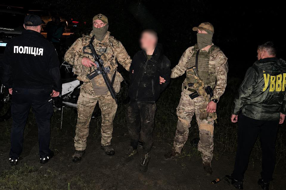 На Рівненщині судитимуть зловмисника за сприяння незаконному перетину кордону двома