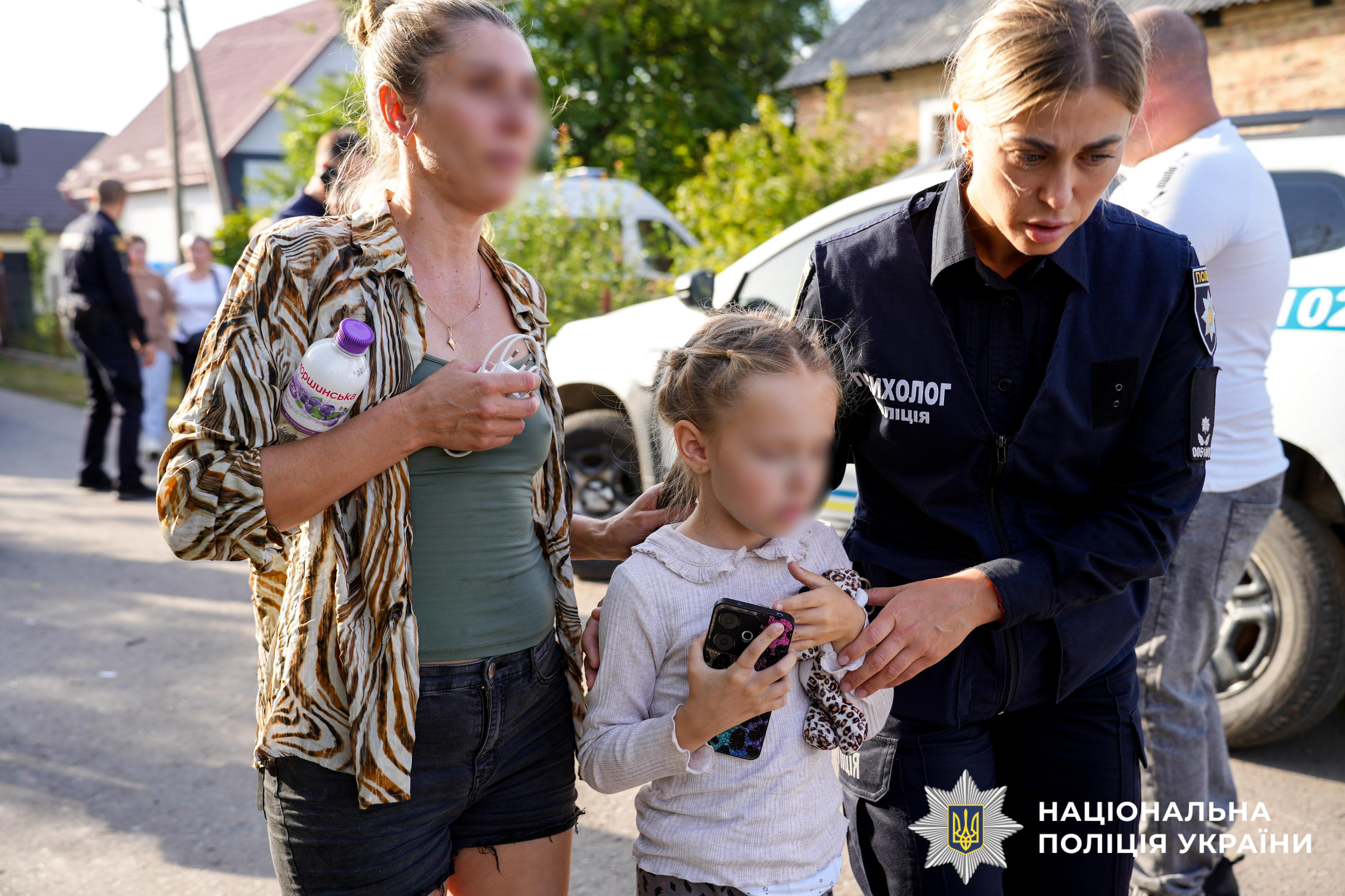 Черговий обстріл Рівненщини: поліцейські працювали на місці влучання ворожого дрону
